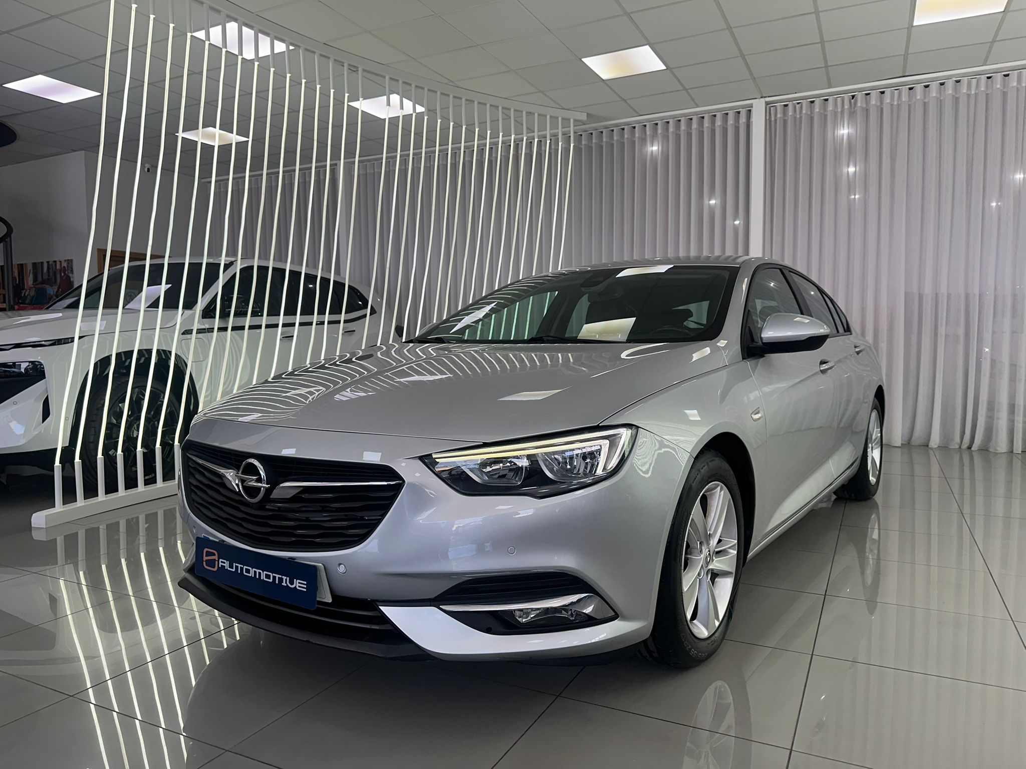 GRAND SPORT S 1.6 CDTI 136CV TURBO D BUSINESS