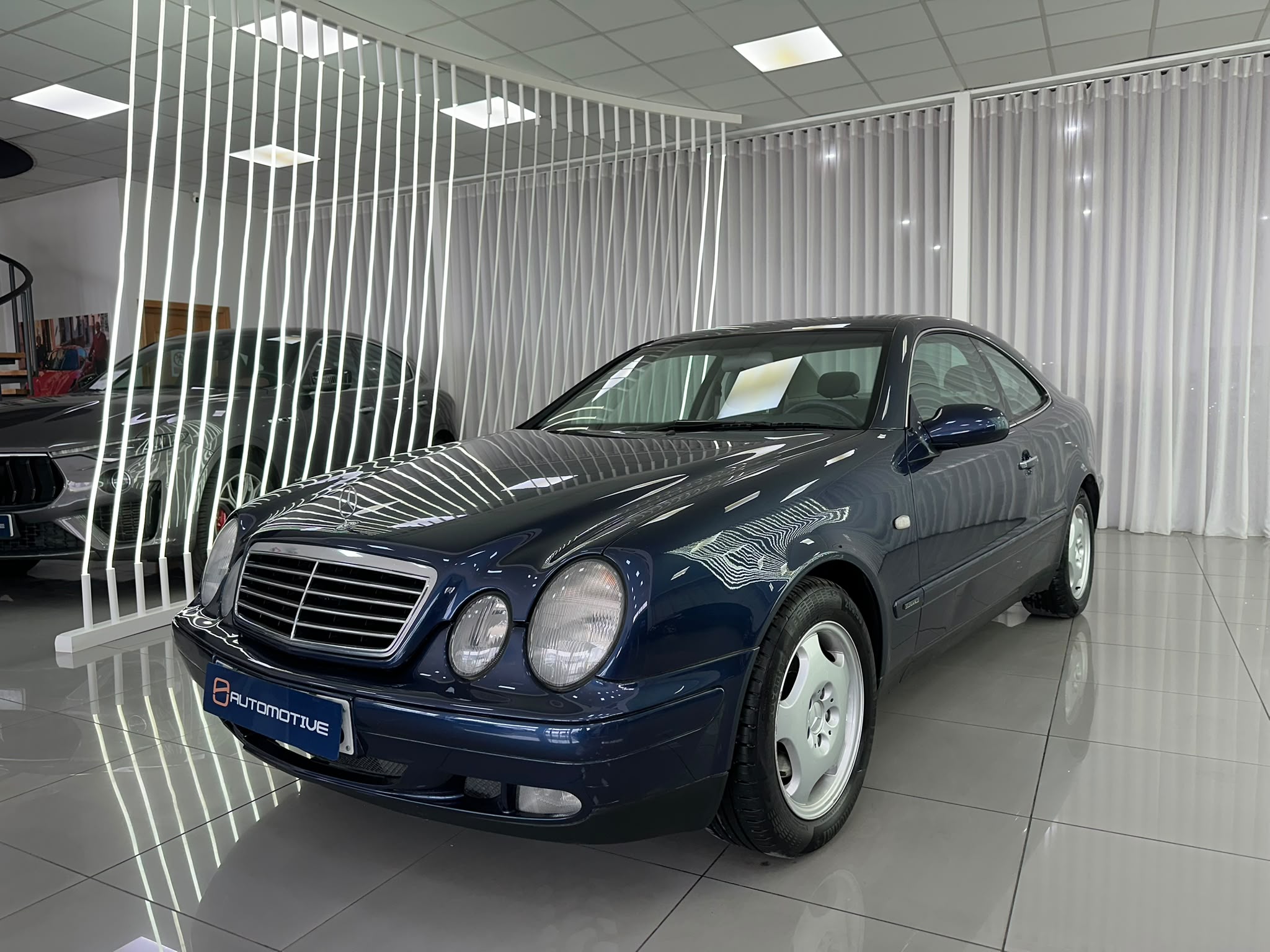320 COUPE V6 218CV 5G-TRONIC ELEGANCE