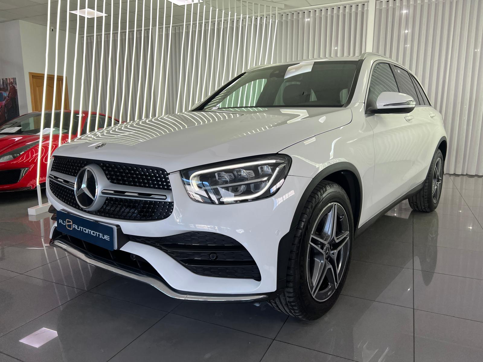 220D 4MATIC 194CV AMG 9G-TRONIC